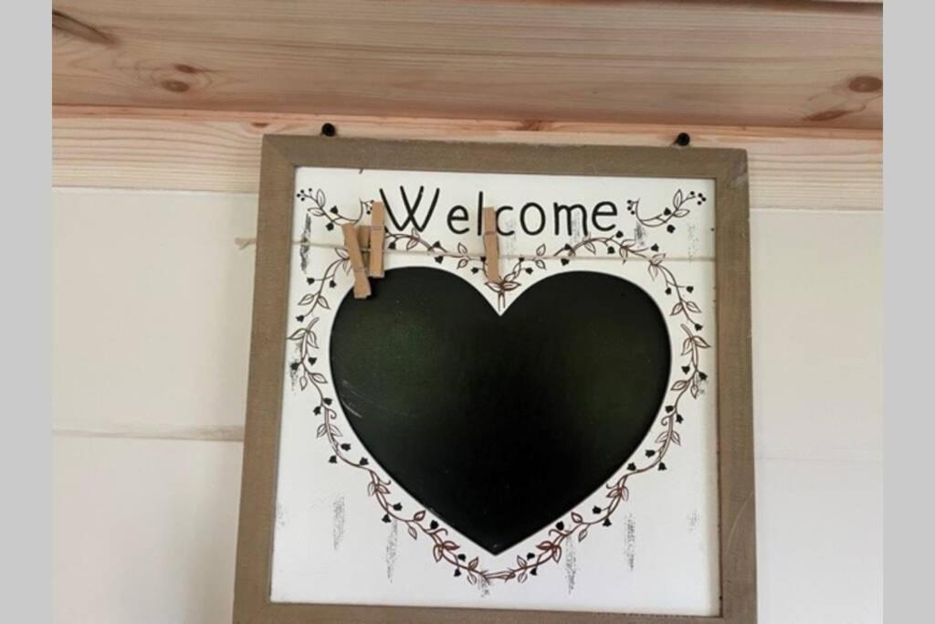 Coorie Doon Cabin! Great Scottish Welcome 奥古斯都堡 外观 照片